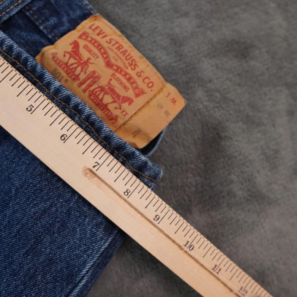 Levis note be